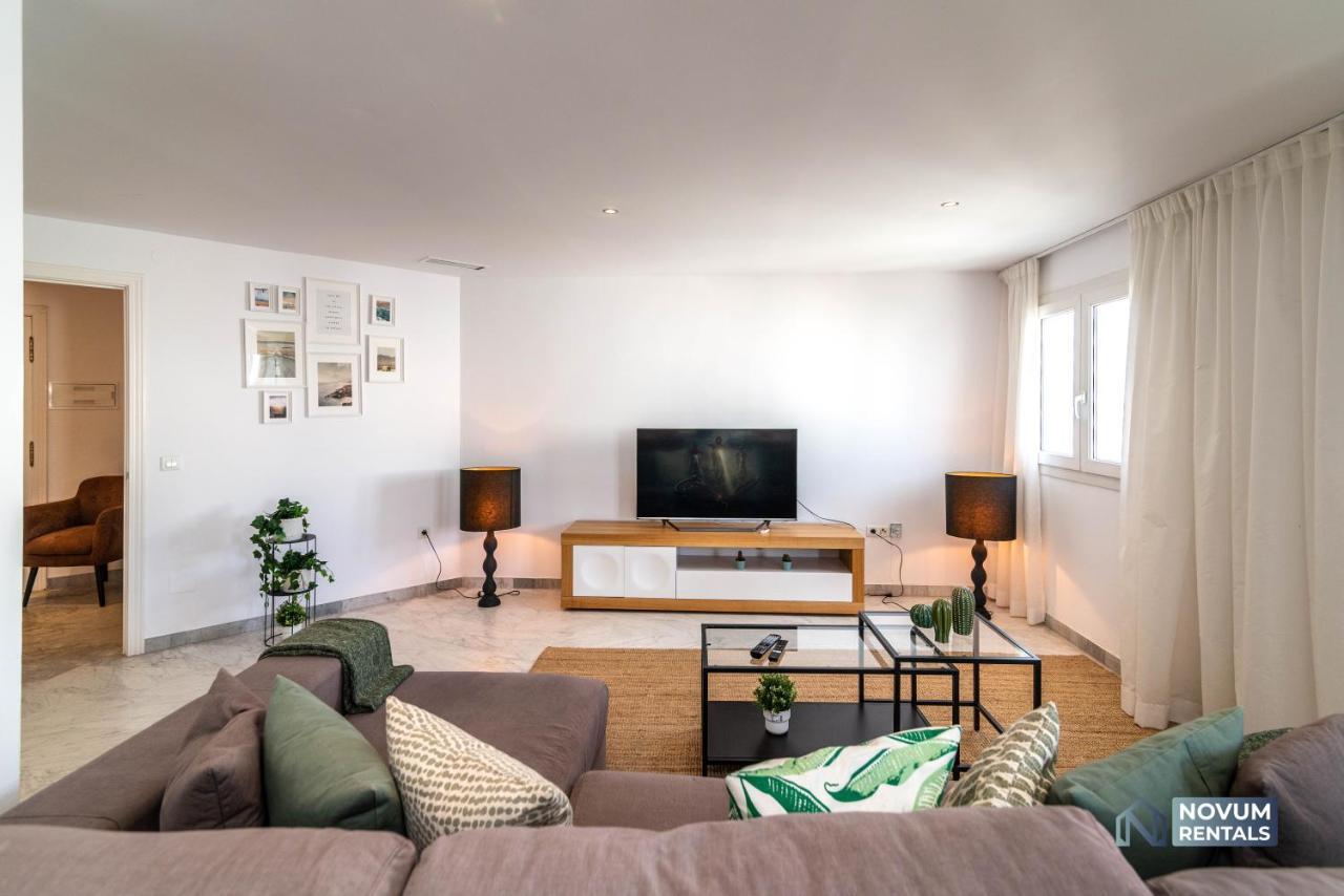 Puerto Banus Finest 2-Bdrm Apt - 50 Metres To Beach ماربيا المظهر الخارجي الصورة